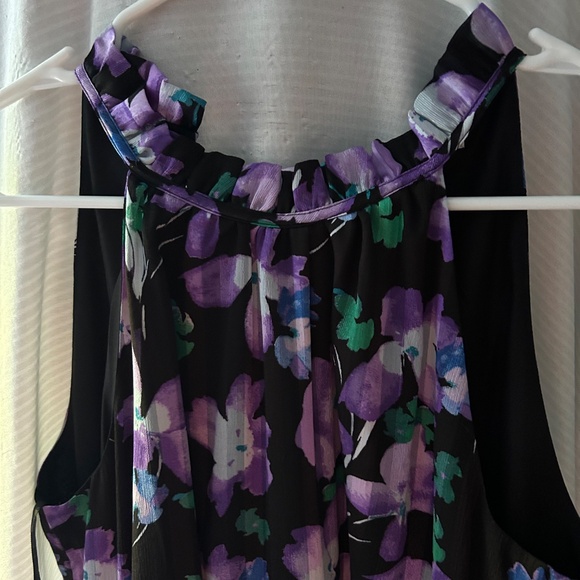 Dress - Picture 5 of 5